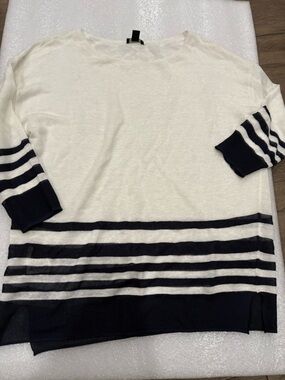 Ann Taylor White and Navy Striped Crewneck Linen blend Sweater